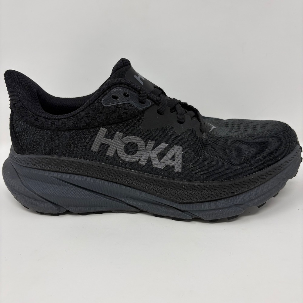 Hoka Challenger ATR 7 Womens Size 7D Wide Black Running Shoes (1134500 BBLC)
